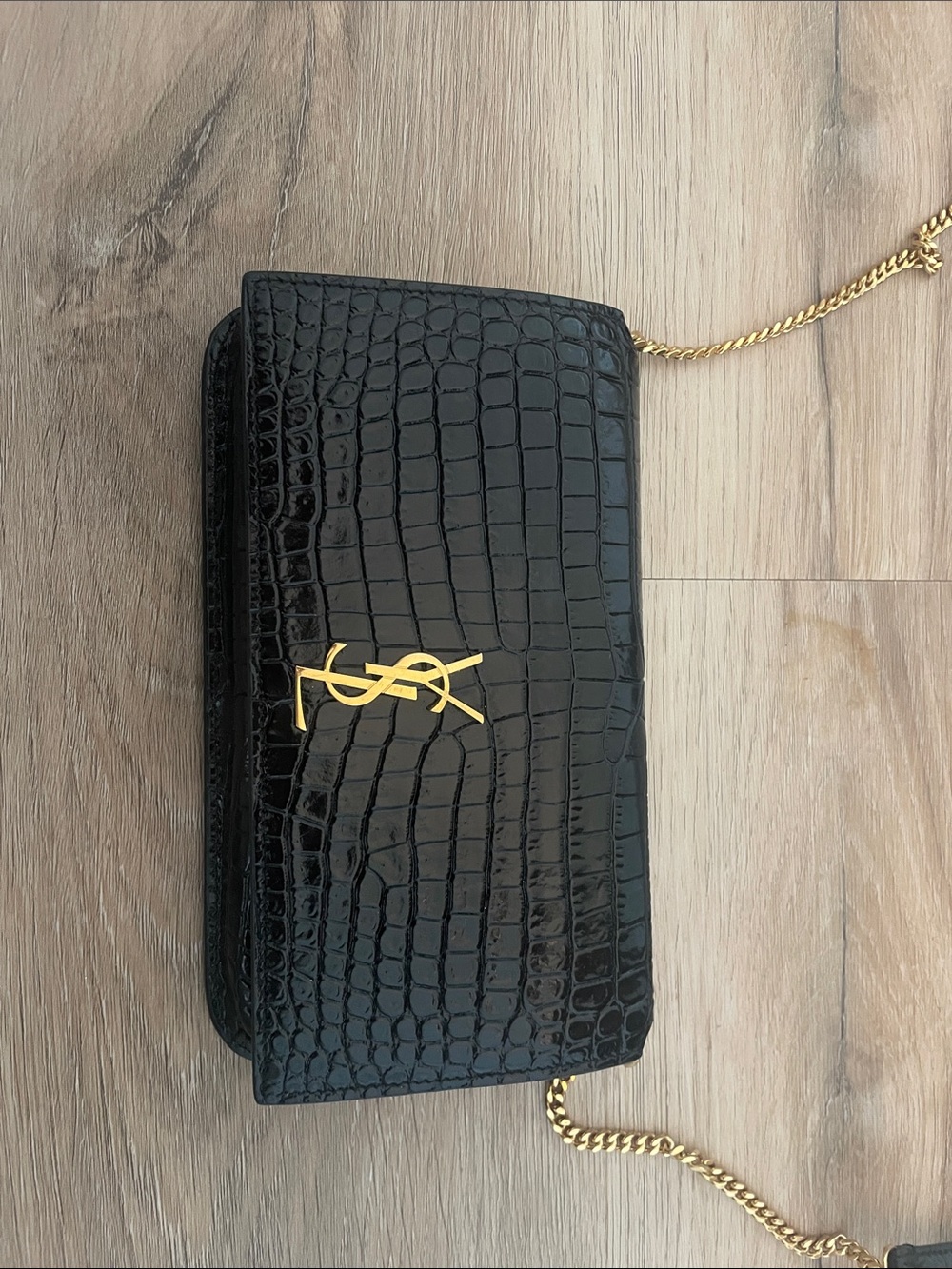 Saint Laurent Black Croc-Embossed Leather Shoulder Bag with Gold Hardware - Picture 6 of 9